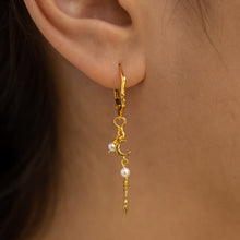 Load image into Gallery viewer, Hanne Hoops